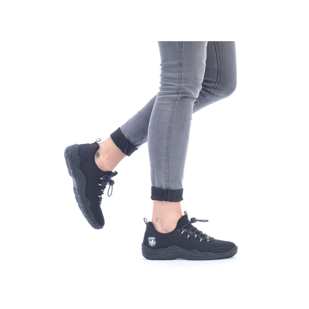 detail Dámské tenisky Rieker L0550-01 černá