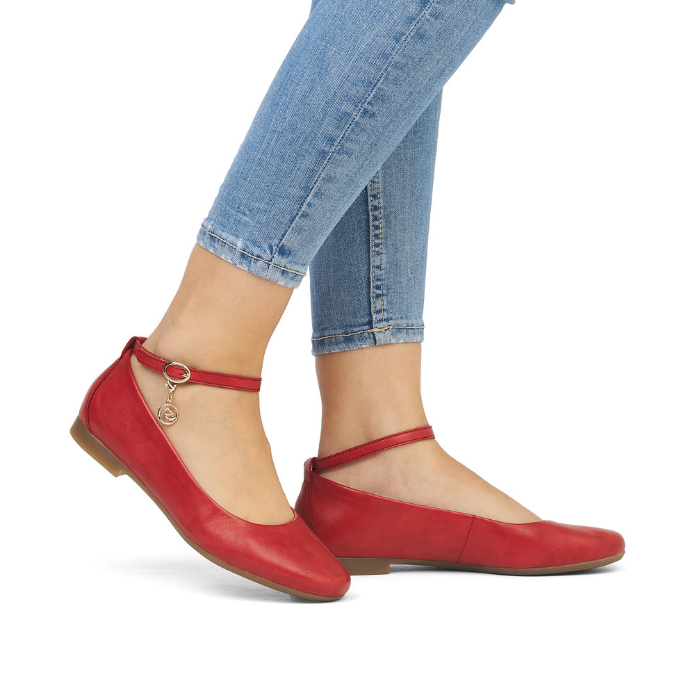 detail Dámské kožené baleríny Remonte D0K03-33 červená