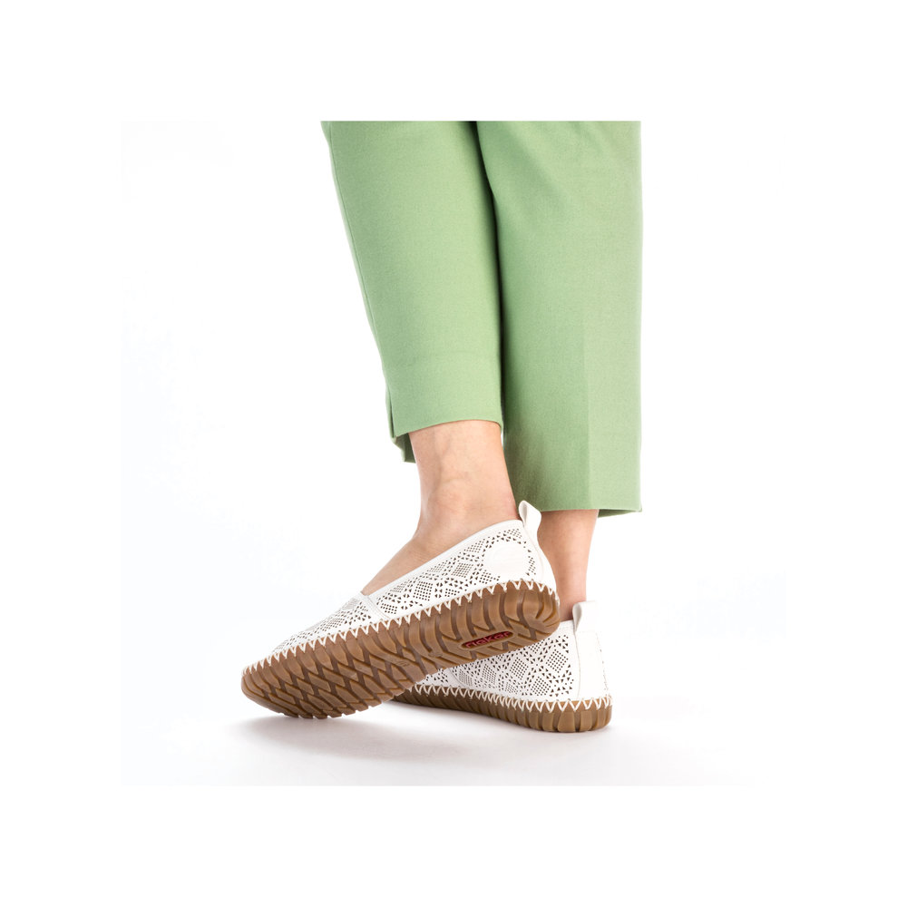 detail Dámské kožené mokasíny Rieker M2851-80 bílá