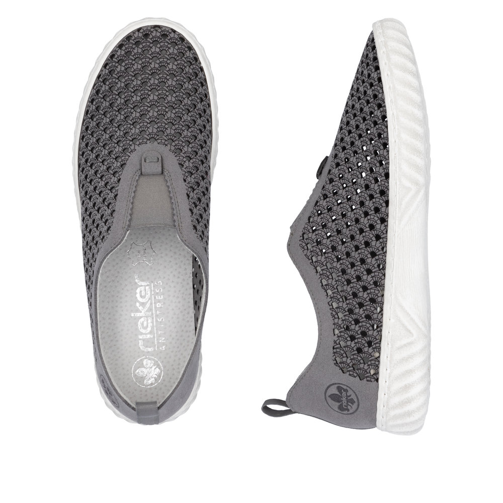 detail Dámské mokasíny Rieker N0965-43 šedá