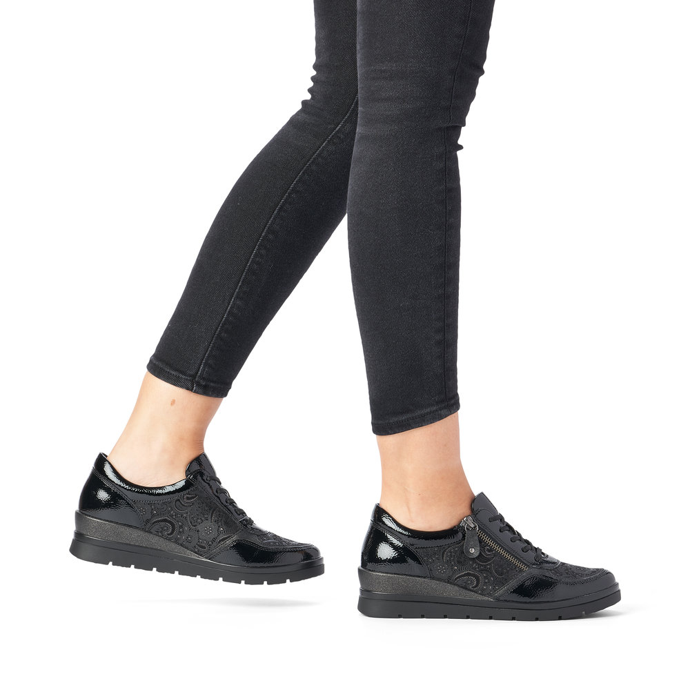 detail Dámské tenisky Remonte R0701-03 černá