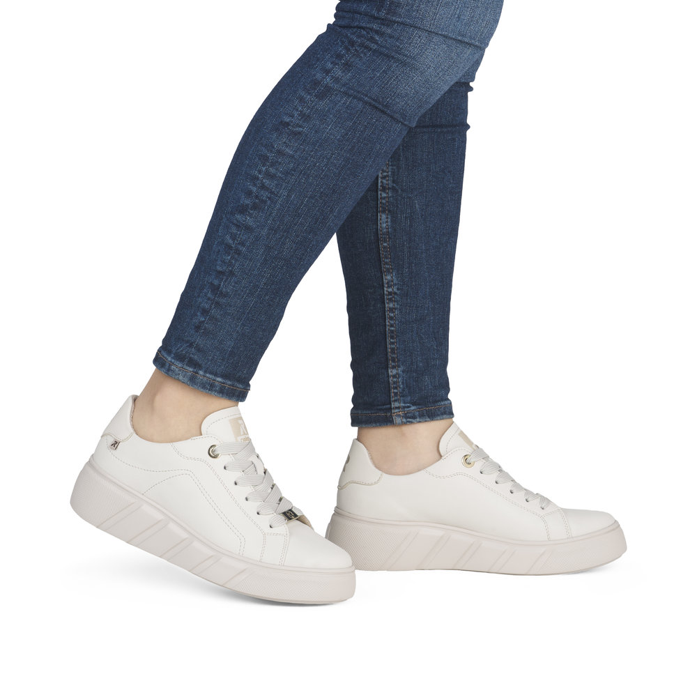 detail Dámské kožené tenisky Rieker W2601-82 bílá