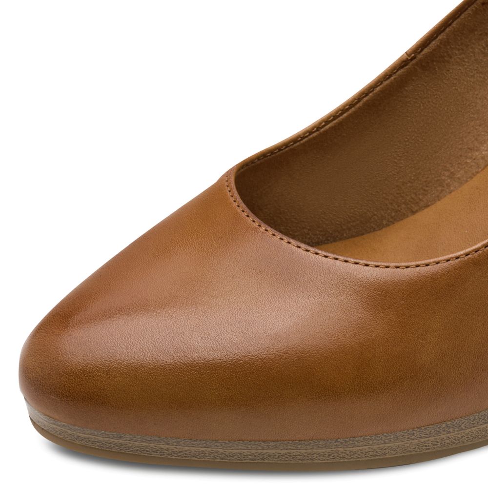 detail Dámské kožené lodičky Tamaris 22433-41 440 hnědá