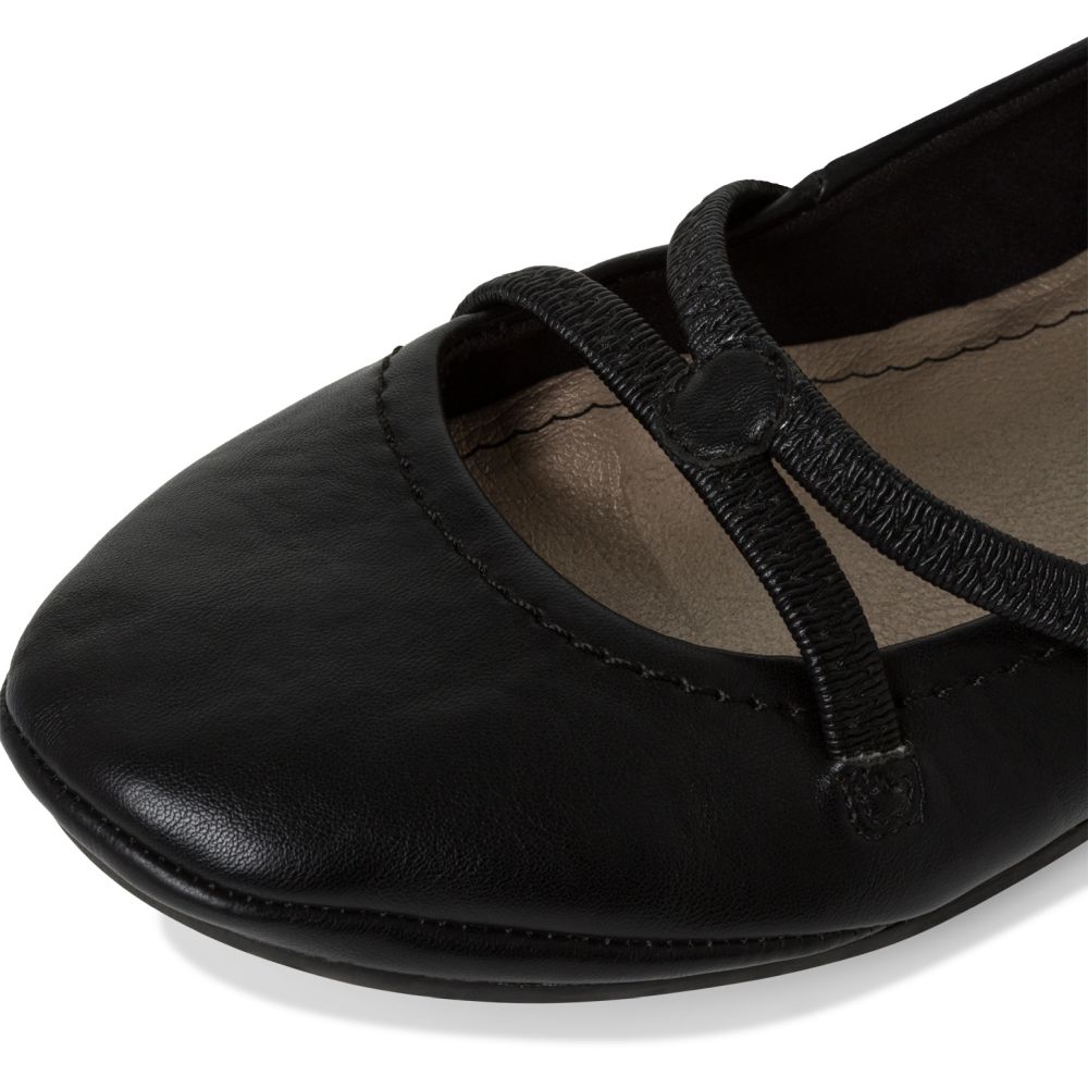 detail Dámské baleríny Tamaris 22110-42 001 černá