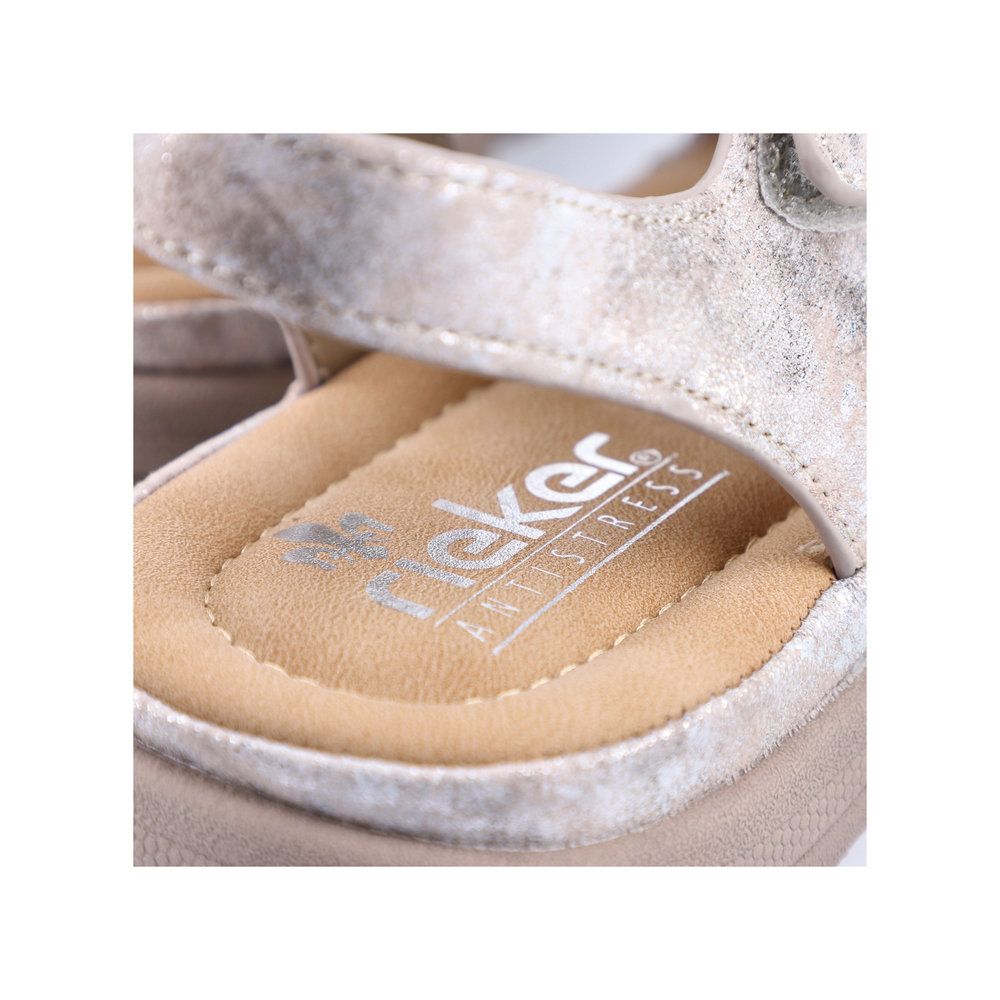 detail Dámské sandály Rieker V8872-90 stříbrná