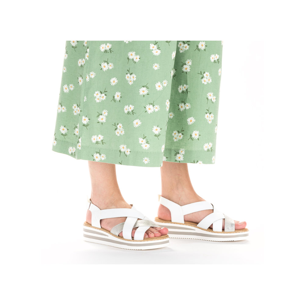 detail Dámské sandály Rieker V0279-80 bílá