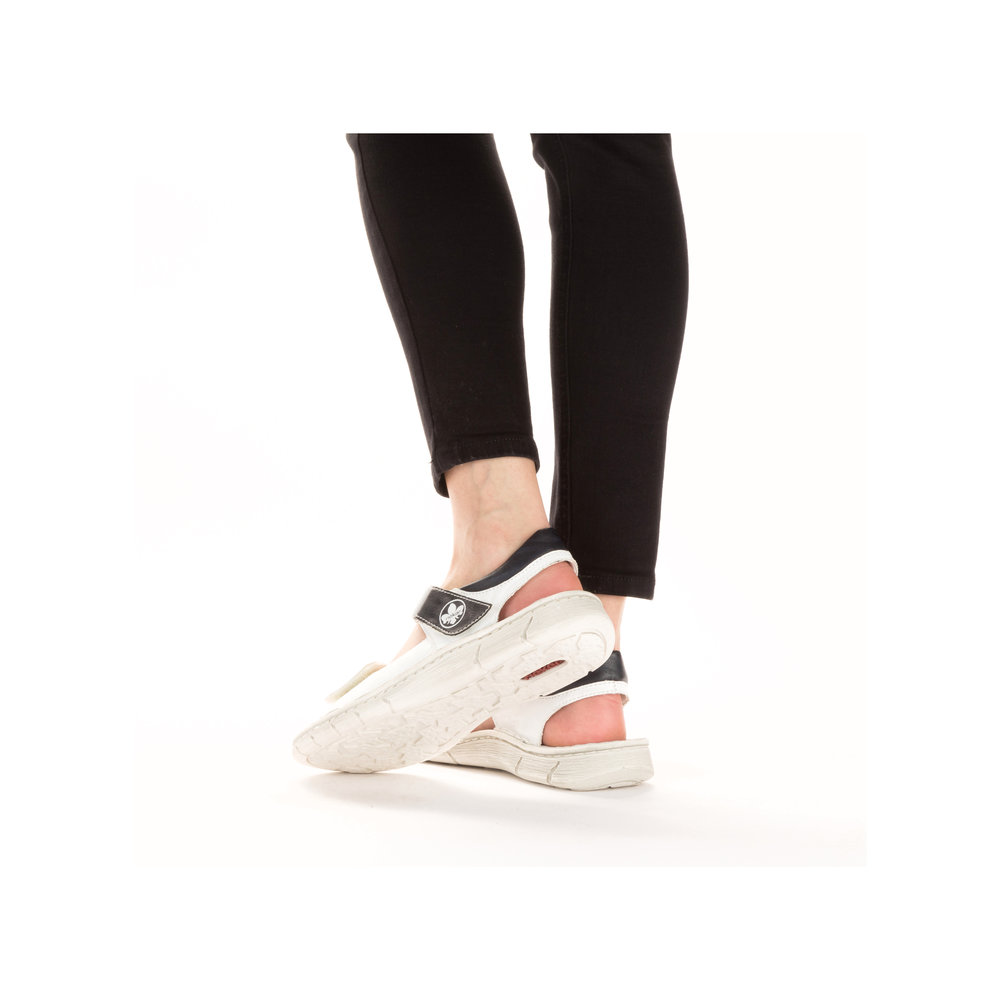 detail Dámské sandály Rieker V0852-80 bílá