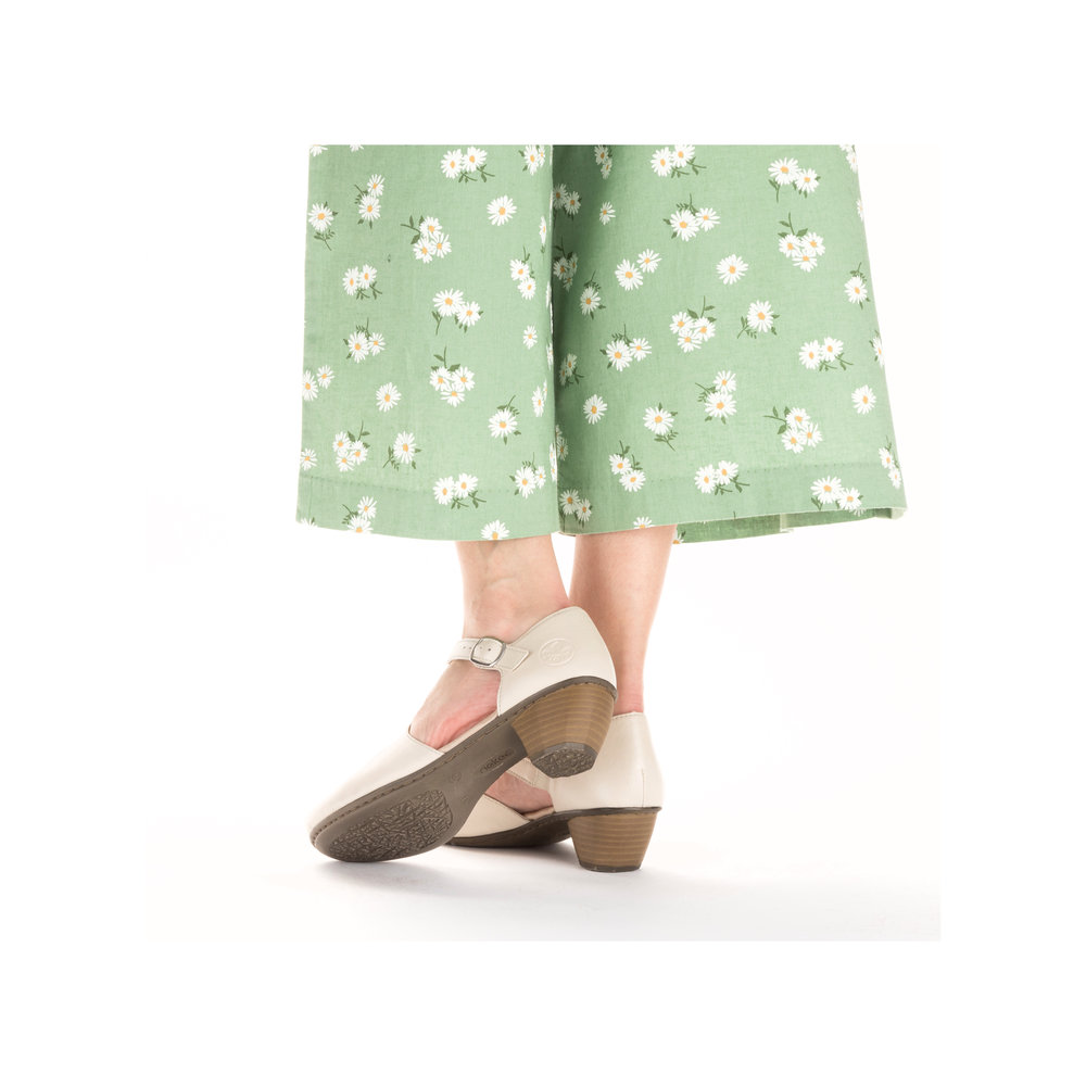 detail Dámské lodičky Rieker 41780-80 bílá