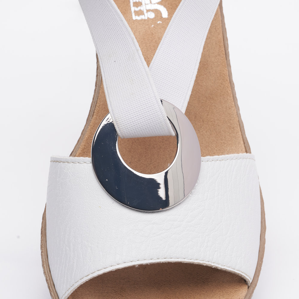 detail Dámské sandály Rieker 624H6-80 bílá