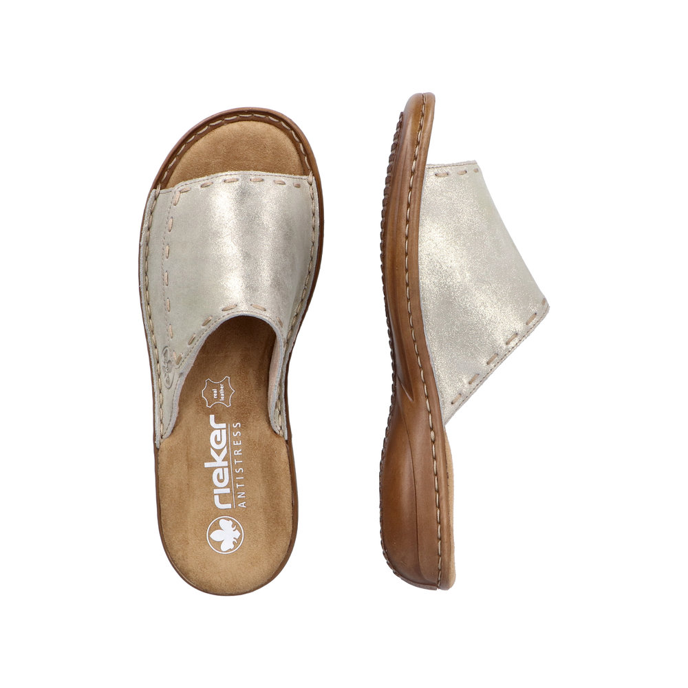 detail Dámské pantofle Rieker 60896-62 béžová