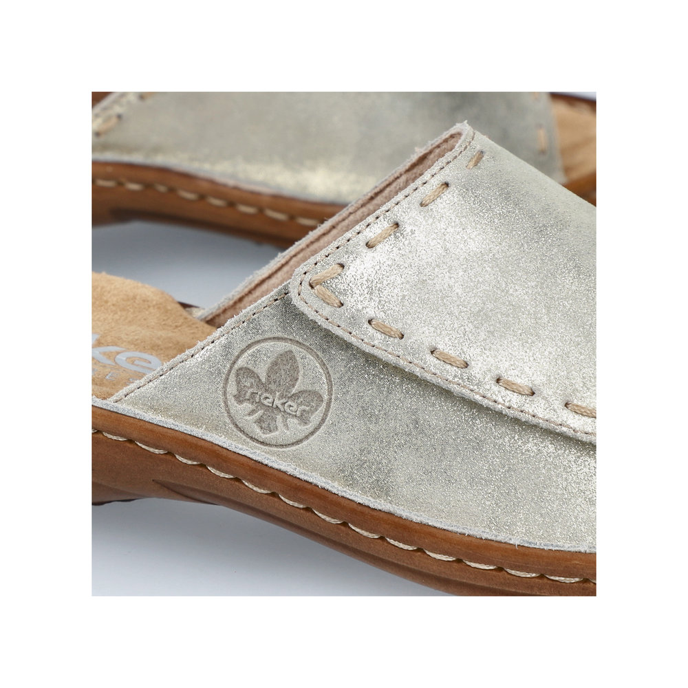 detail Dámské pantofle Rieker 60896-62 béžová