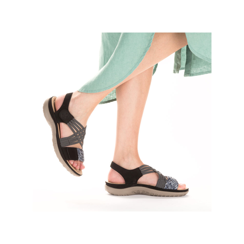 detail Dámské sandály Rieker 64889-00 černá