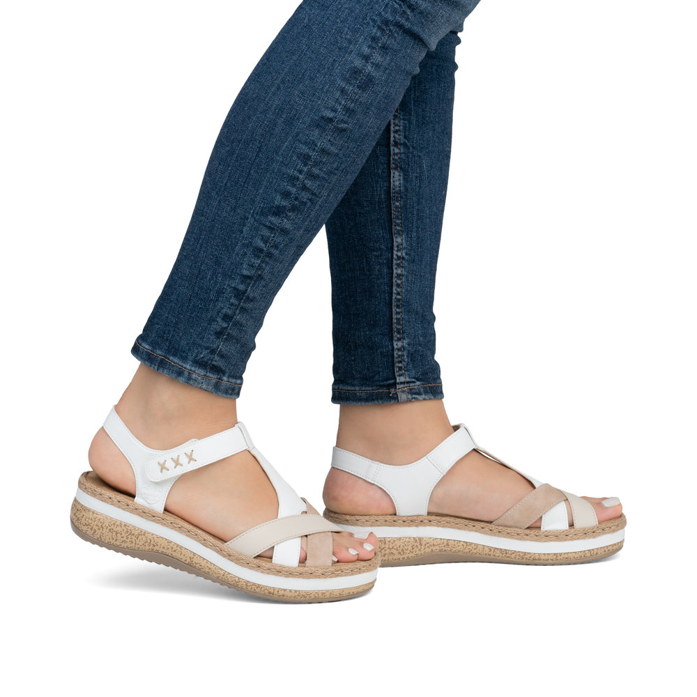 detail Dámské sandály Rieker V0919-80 bílá