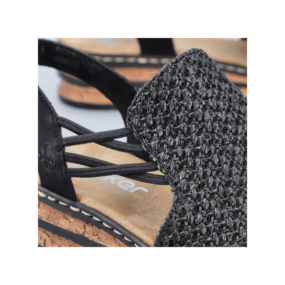 detail Dámské sandály Rieker 62941-00 černá