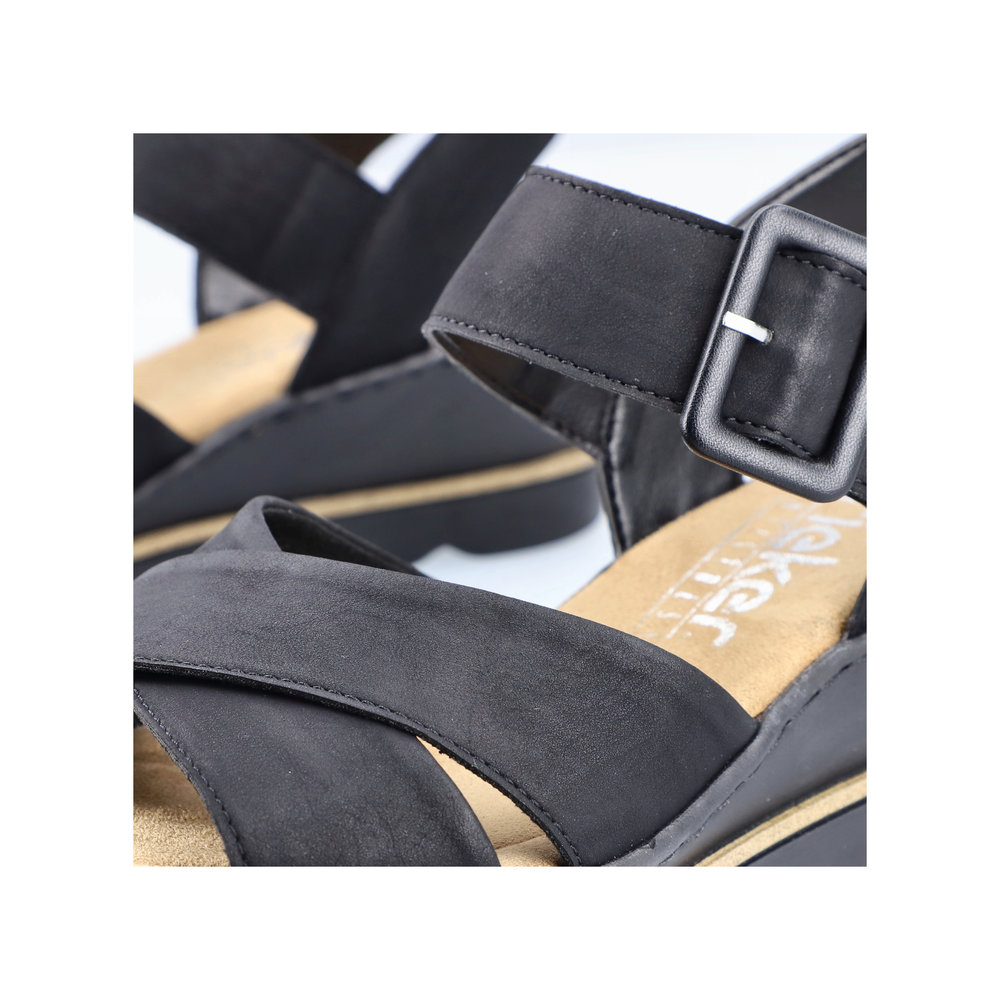 detail Dámské sandály Rieker 67463-00 černá