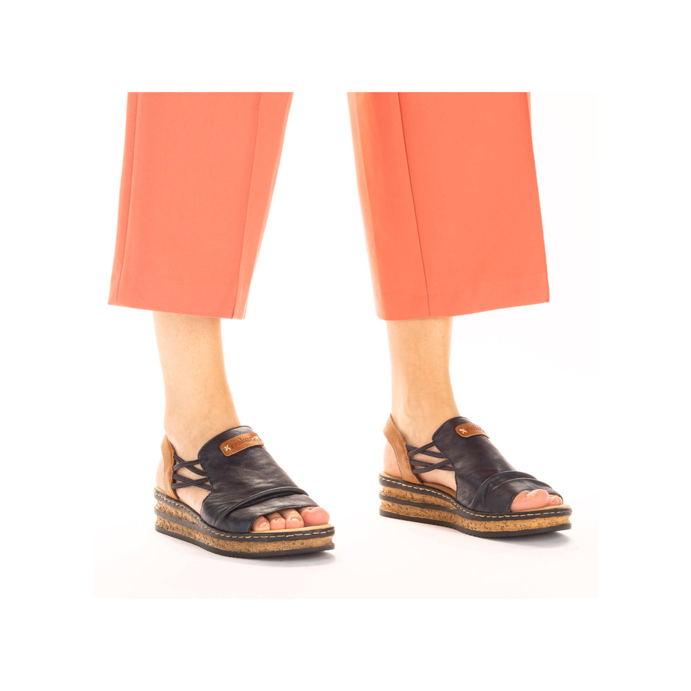 detail Dámské sandály Rieker 62962-14 modrá