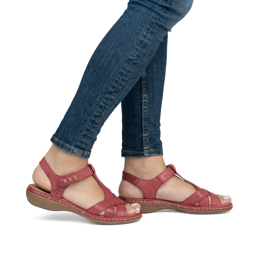 detail Dámské sandály Rieker 65919-33 červená