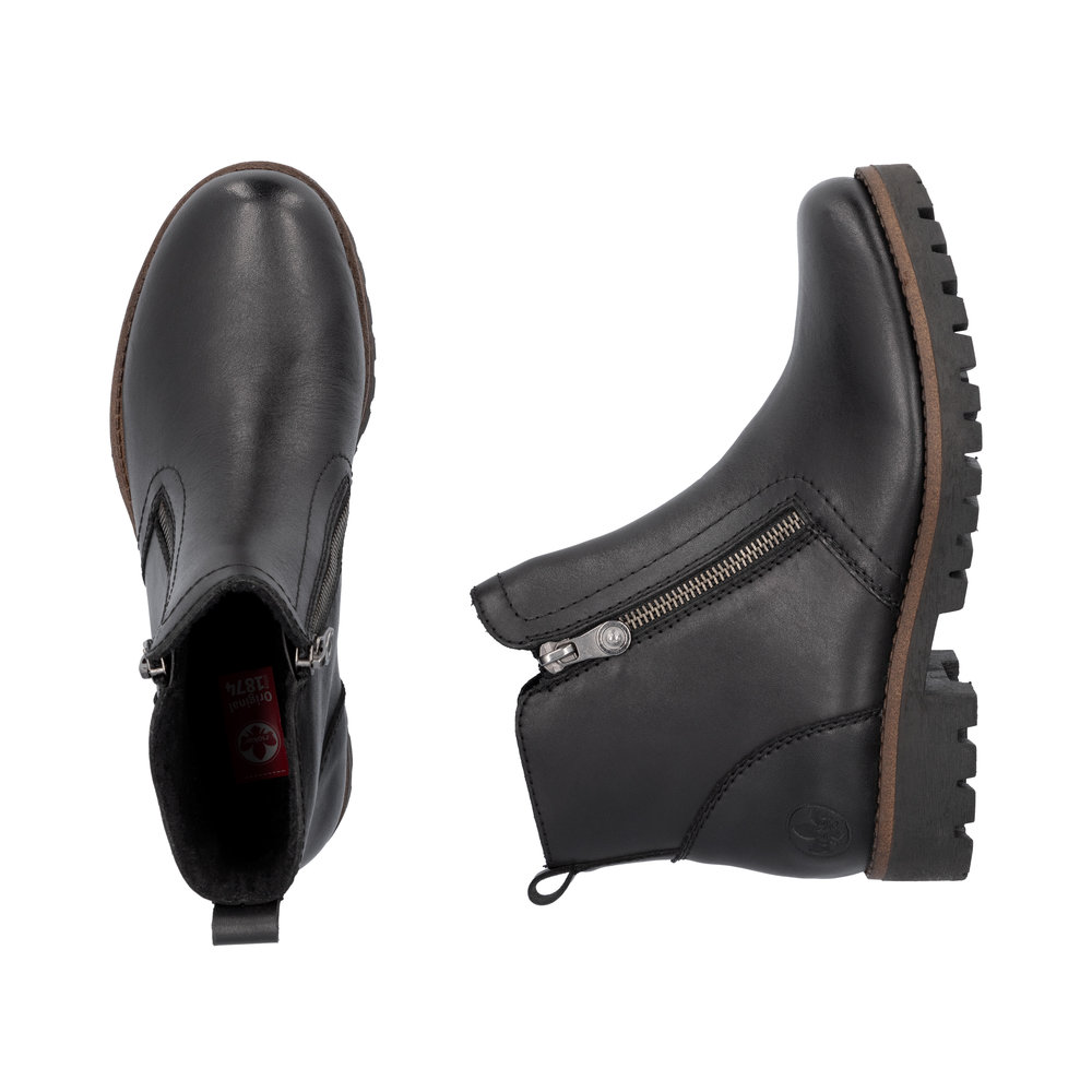 detail Dámská kožená kotníková obuv Rieker 78556-00 černá