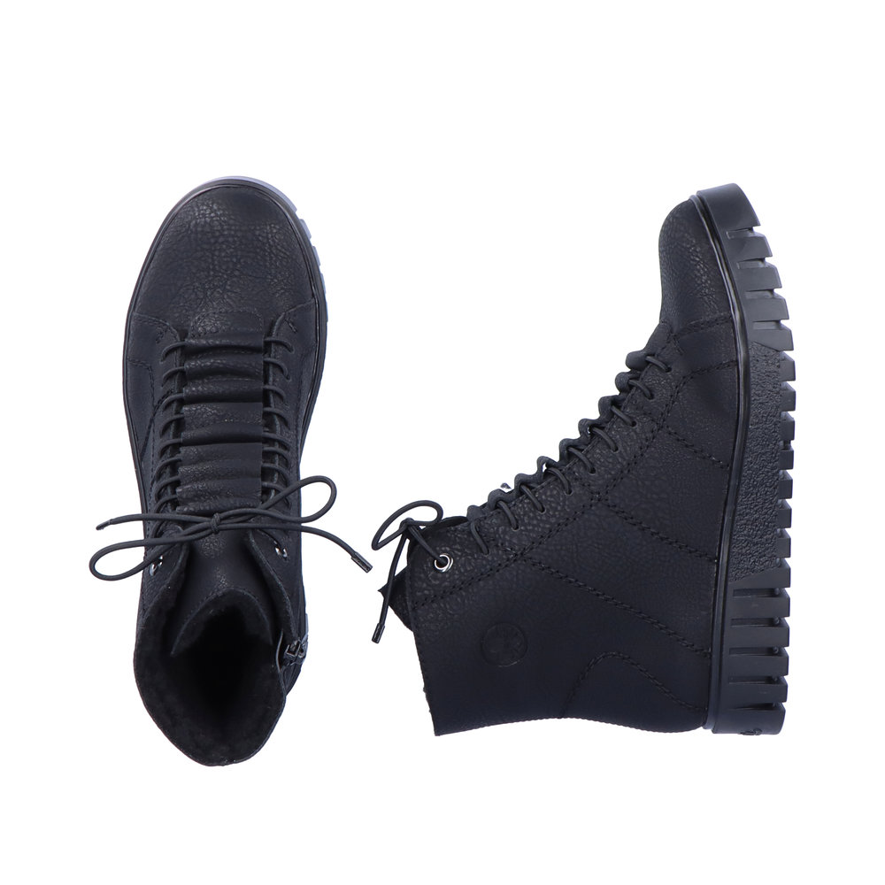 detail Dámská kotníková obuv Rieker Y3420-00 černá