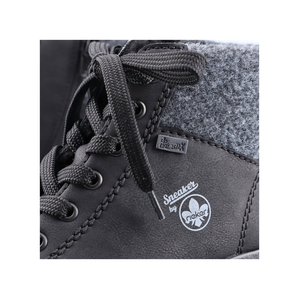 detail Dámská kotníková obuv Rieker 48043-00 černá