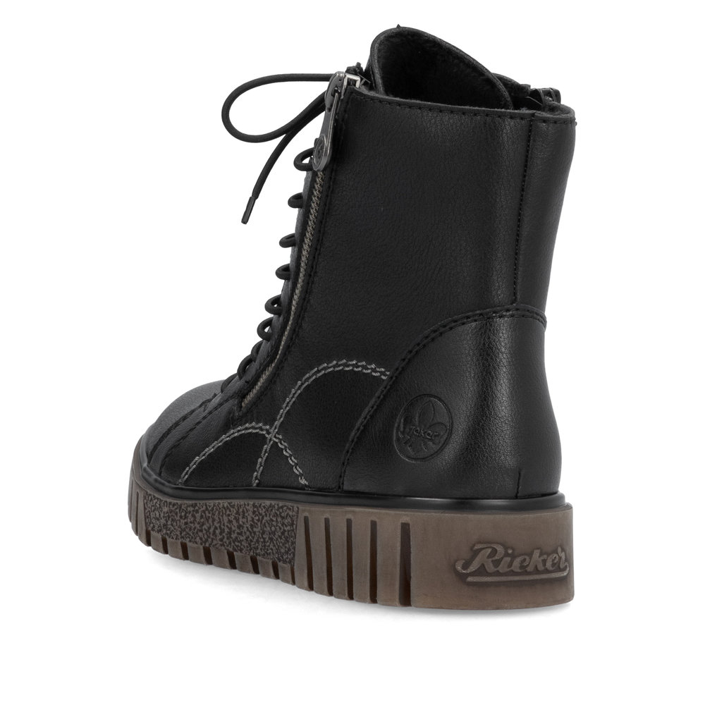detail Dámská kotníková obuv Rieker Y3410-00 černá