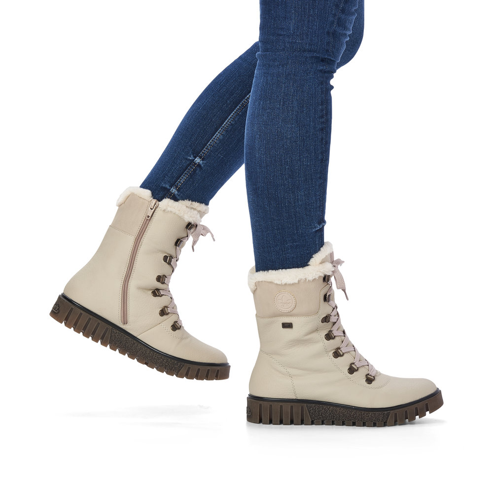 detail Dámská kotníková obuv Rieker Y3424-60 béžová