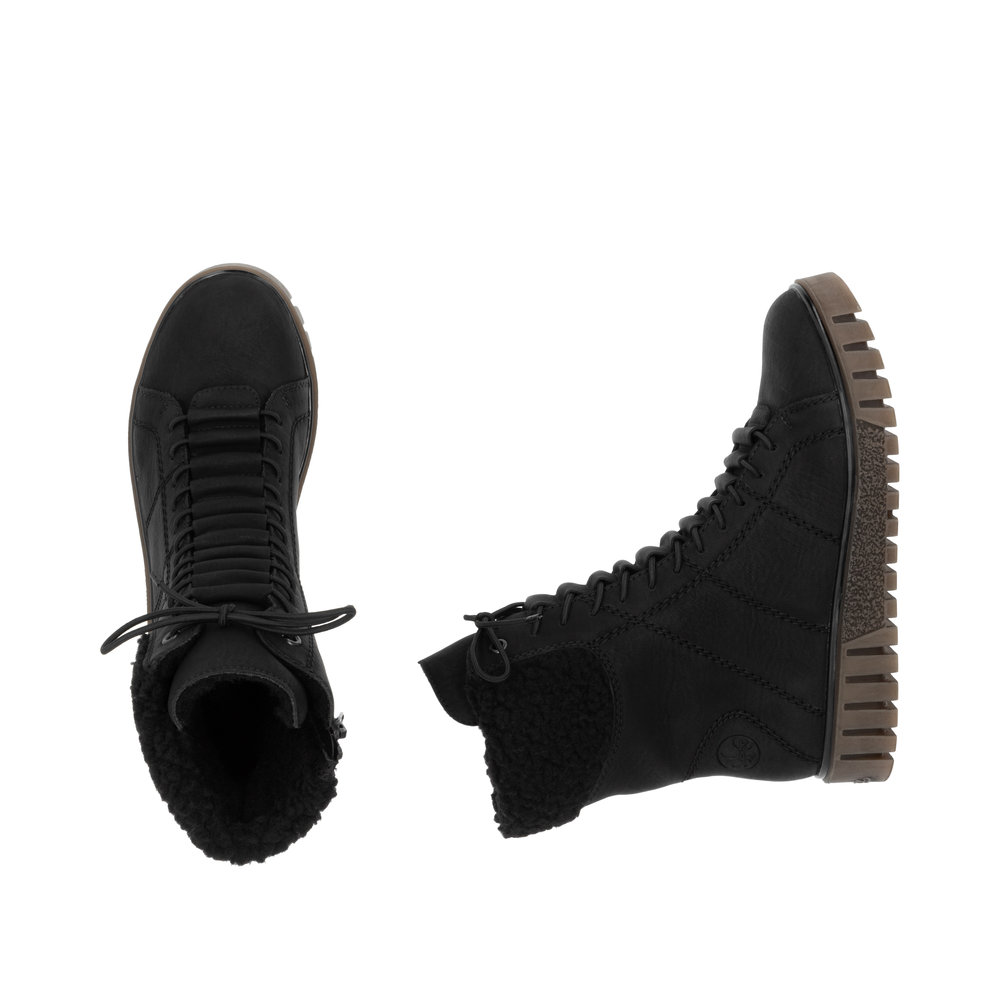 detail Dámská kotníková obuv Rieker Y3467-00 černá