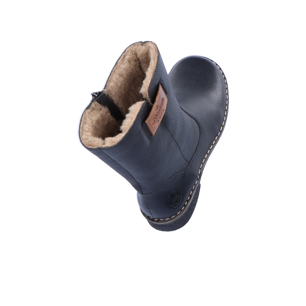 detail Dámská kožená kotníková obuv Rieker 73350-00 černá