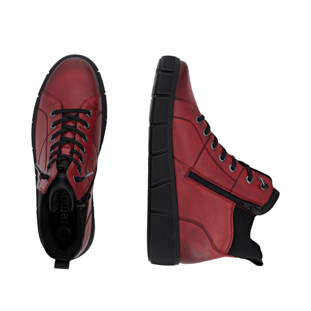 detail Dámská kotníková obuv Remonte D1T76-35 červená