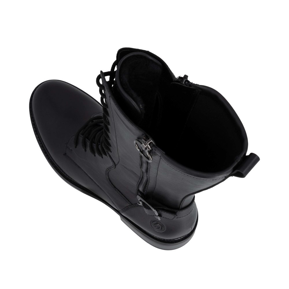 detail Dámské kozačky Remonte D2W71-00 černá