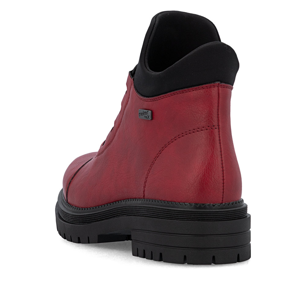 detail Dámská kotníková obuv Rieker Y3163-36 červená
