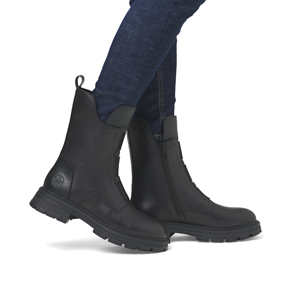 detail Dámská kotníková obuv Rieker Z9852-00 černá