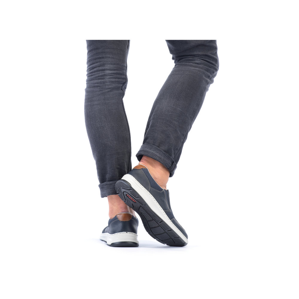 detail Pánské mokasíny Rieker 14363-14 modrá