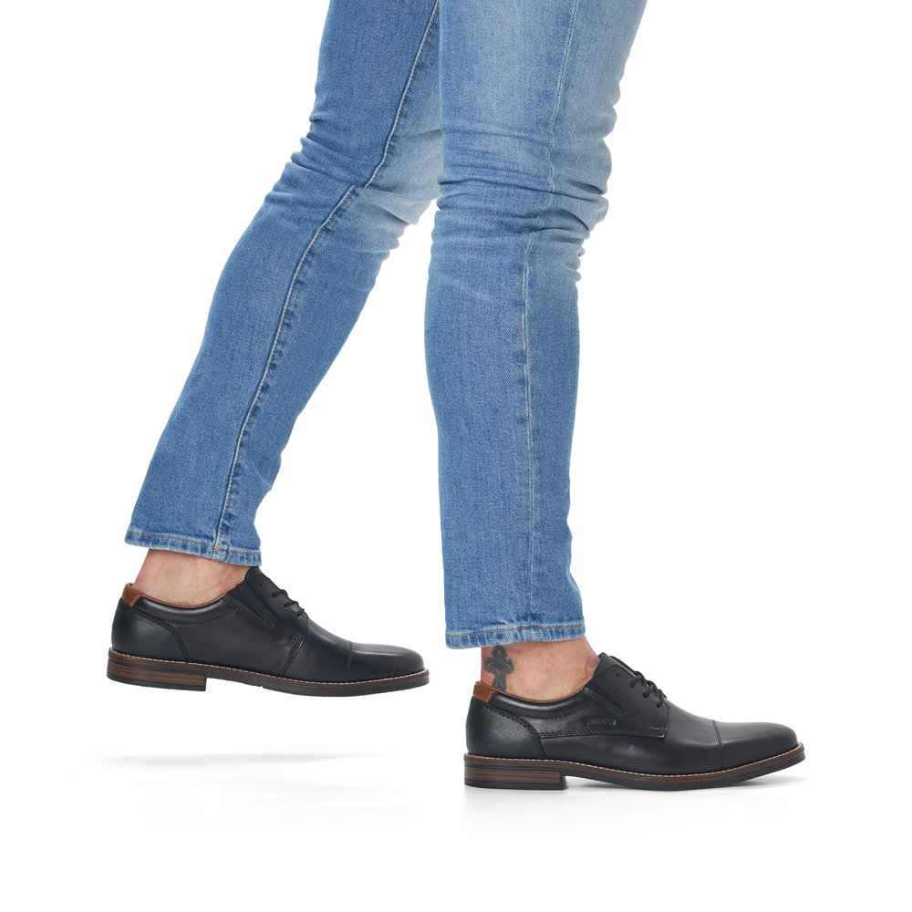 detail Pánské polobotky Rieker 13506-00 černá