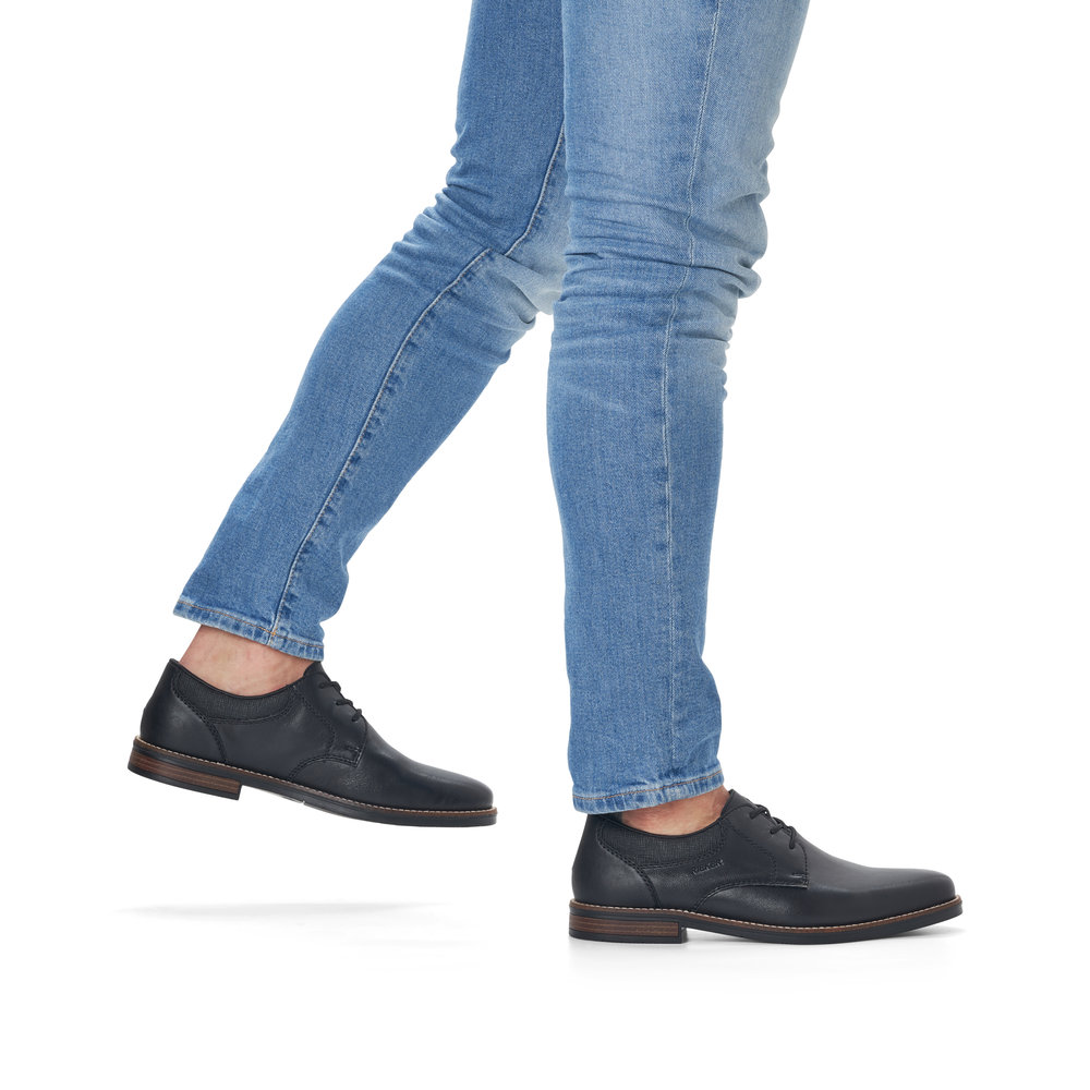 detail Pánské polobotky Rieker 13510-00 černá