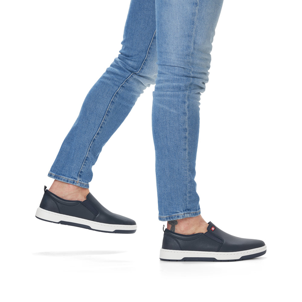 detail Pánské kožené mokasíny Rieker 15552-14 modrá