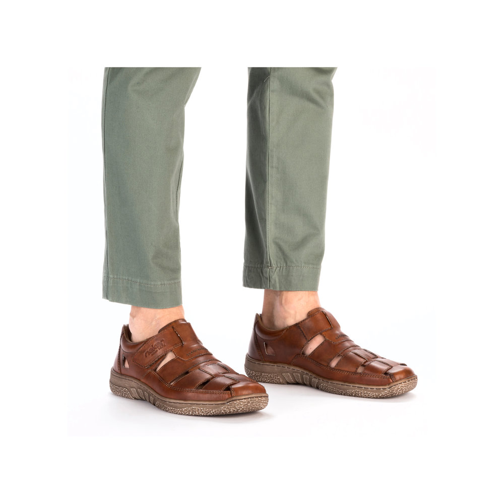 detail Pánské polobotky Rieker 03578-24 hnědá