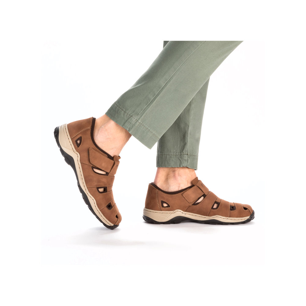 detail Pánské polobotky Rieker 08067-24 hnědá