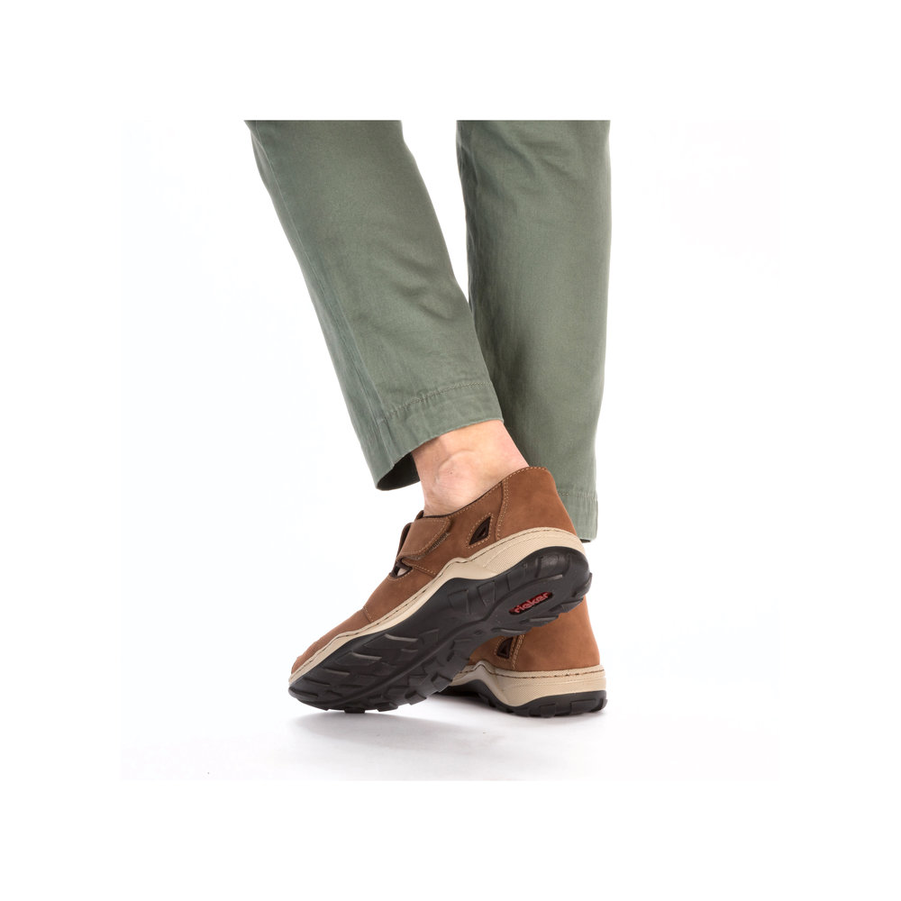 detail Pánské polobotky Rieker 08067-24 hnědá