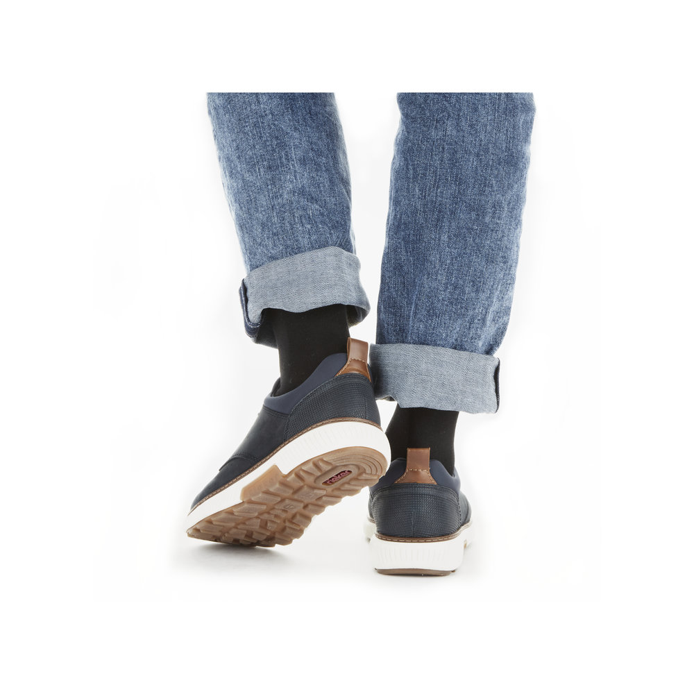 detail Pánské polobotky Rieker B3360-14 modrá