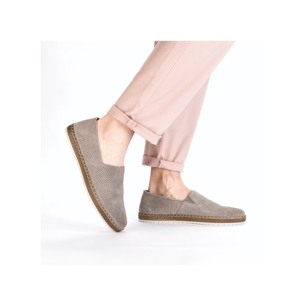 detail Pánské kožené mokasíny Rieker B5285-42 šedá