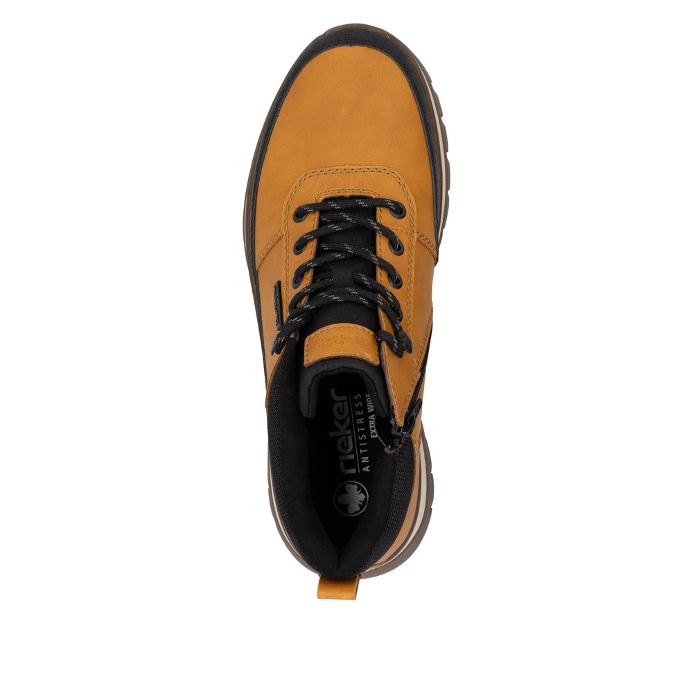 detail Pánská kotníková obuv Rieker B9300-20 žlutá