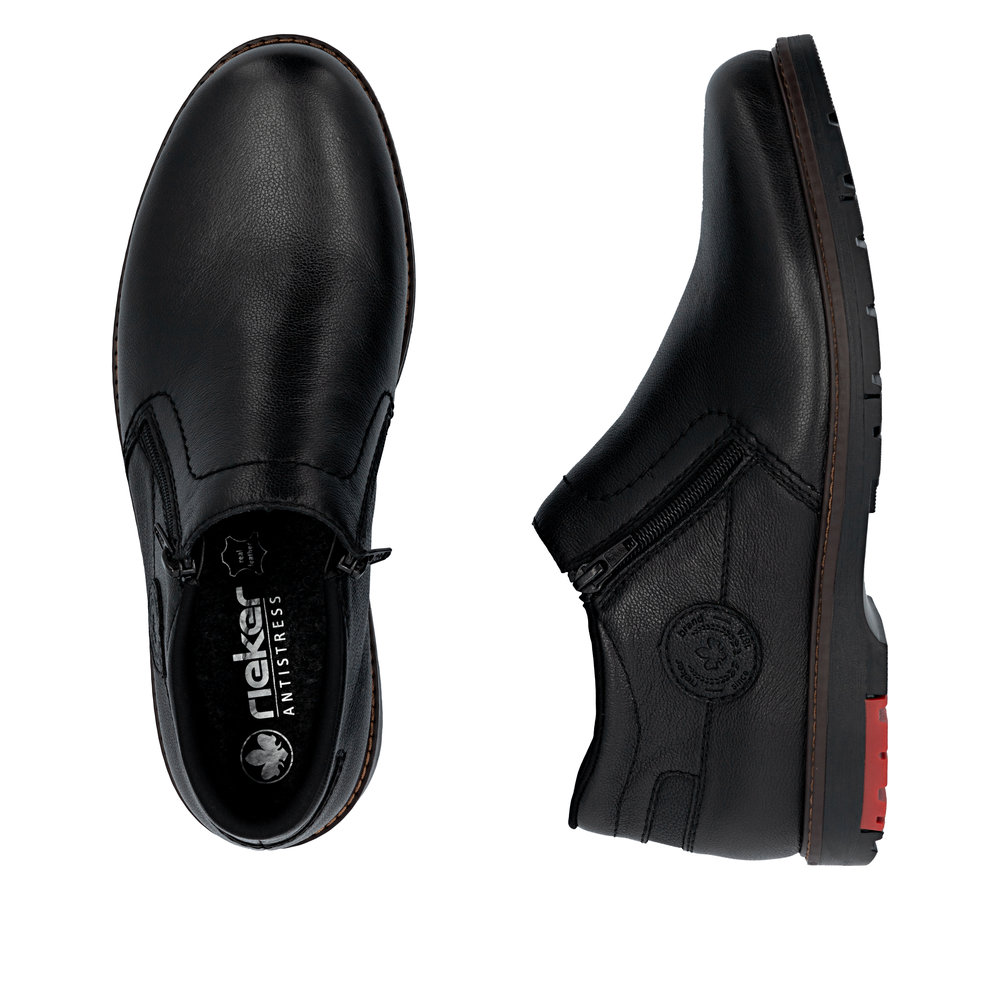 detail Pánská kožená kotníková obuv Rieker 10550-00 černá