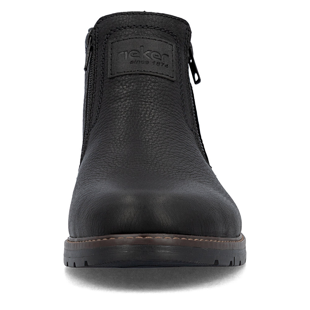 detail Pánská kožená kotníková obuv Rieker 10553-00 černá