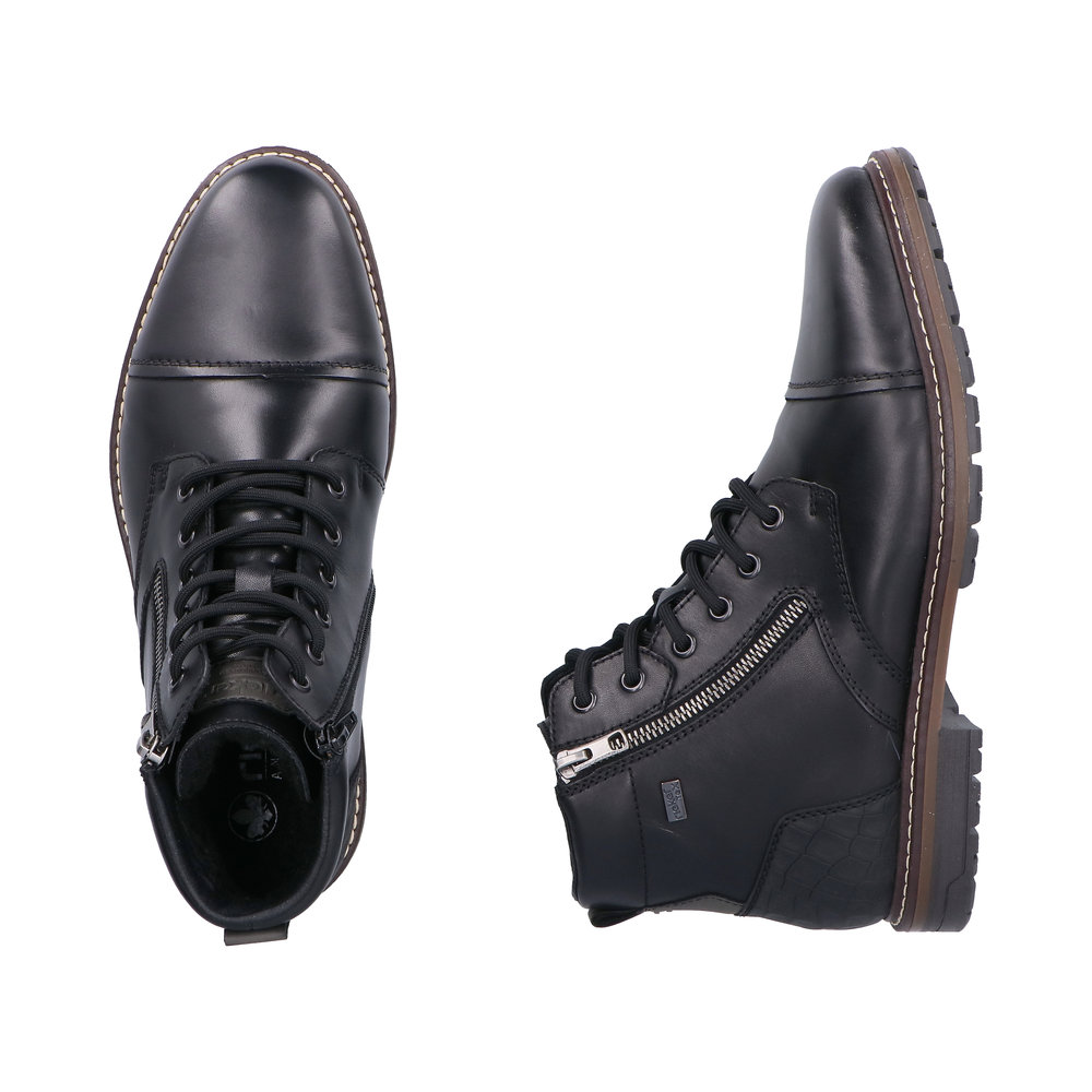 detail Pánská kožená kotníková obuv Rieker 13704-00 černá