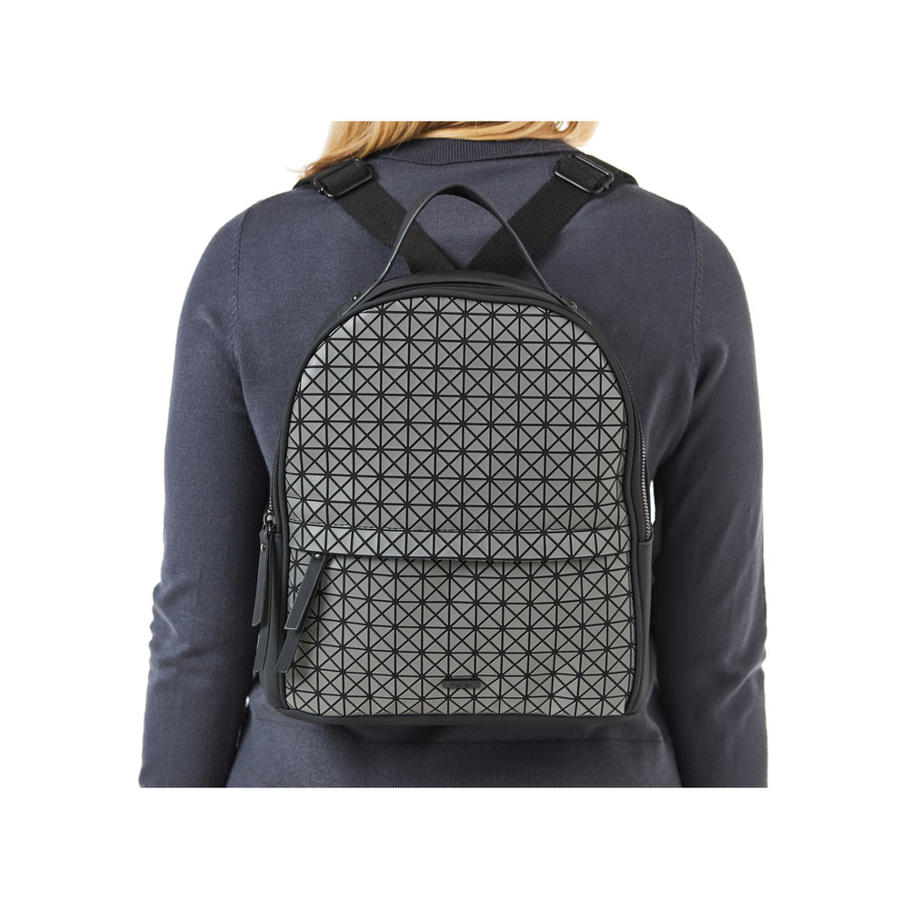 detail Dámský batoh Rieker H1666-45 šedá