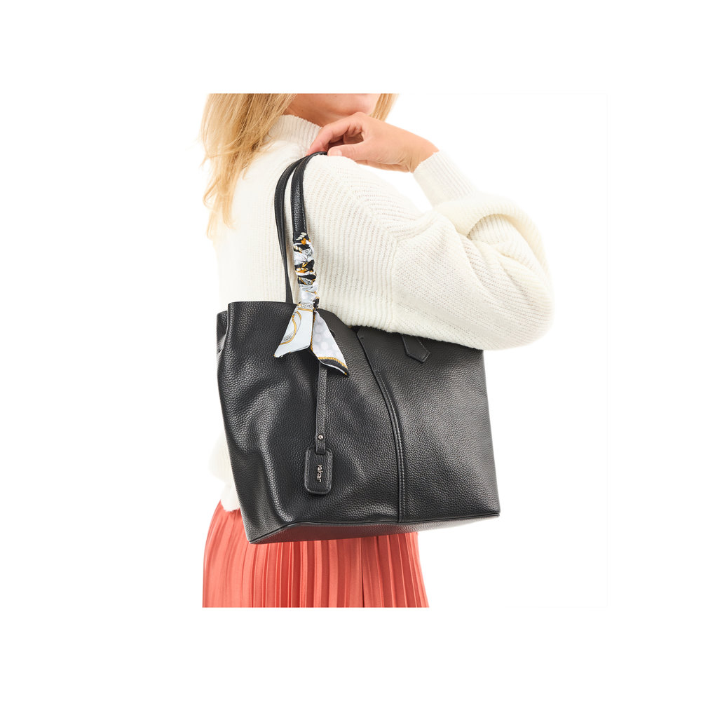 detail Dámská kabelka Rieker H1006-01 černá