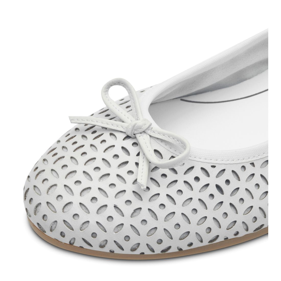 detail Dámské kožené baleríny Tamaris 22116-41 110 bílá