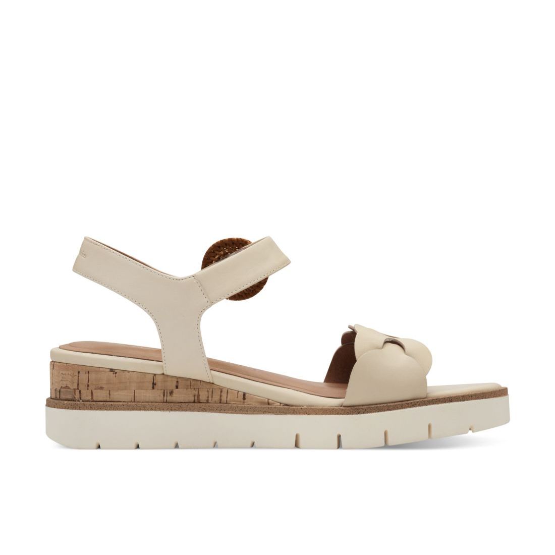 detail Dámské sandály Tamaris 28258-44 418 béžová