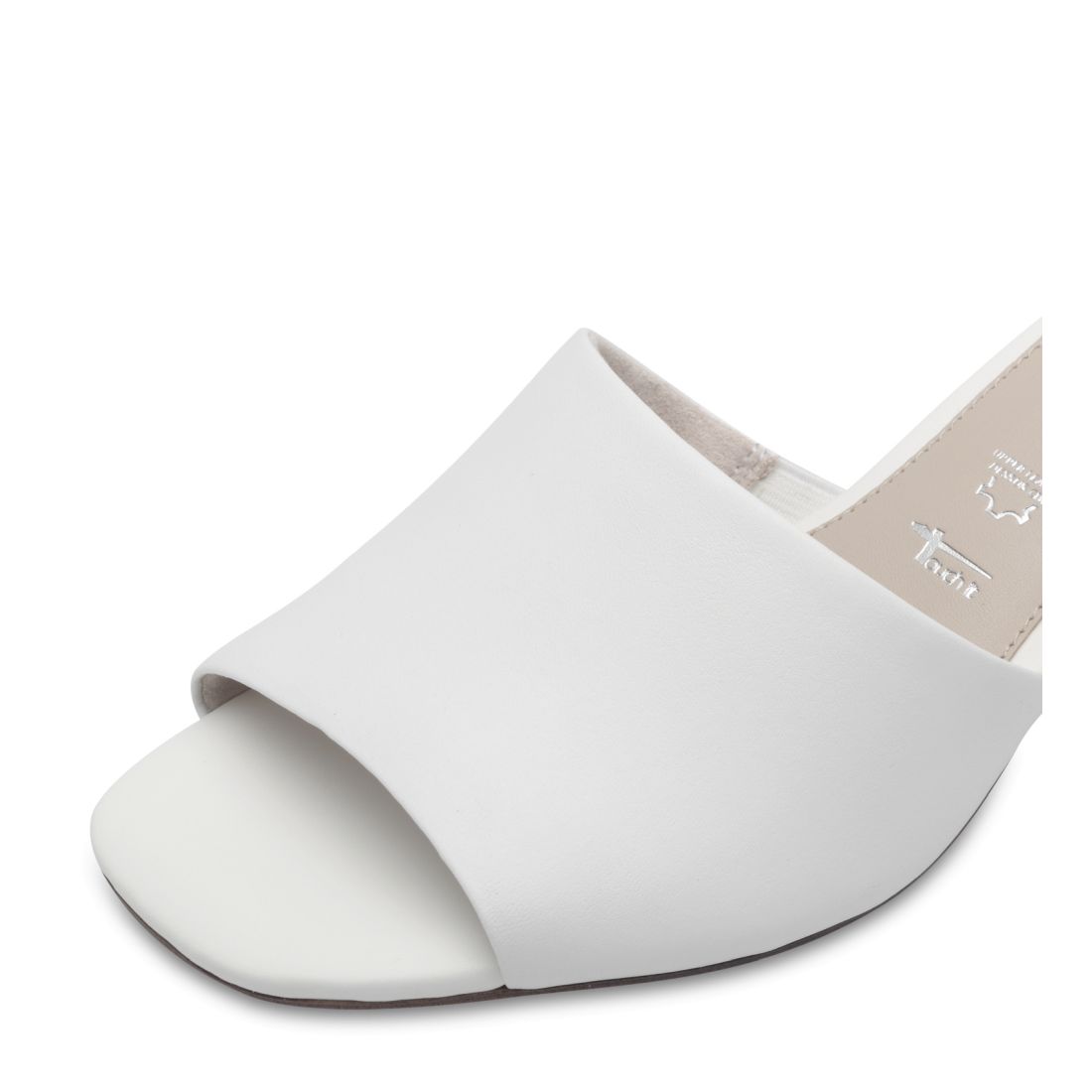 detail Dámské kožené nazouváky Tamaris 27204-42 100 bílá